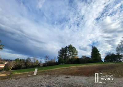 TERRAINS À SAINT-CYR-AU-MONT-D'OR